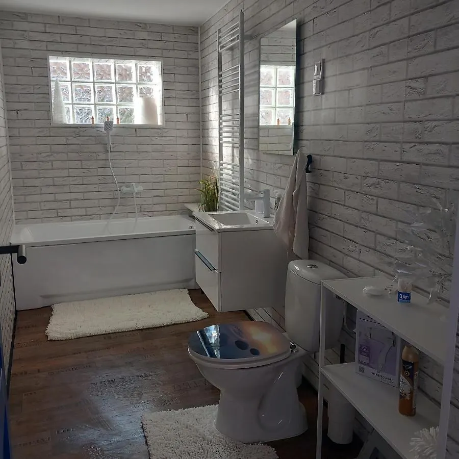 White Wood House - Eger Apartment Hungary